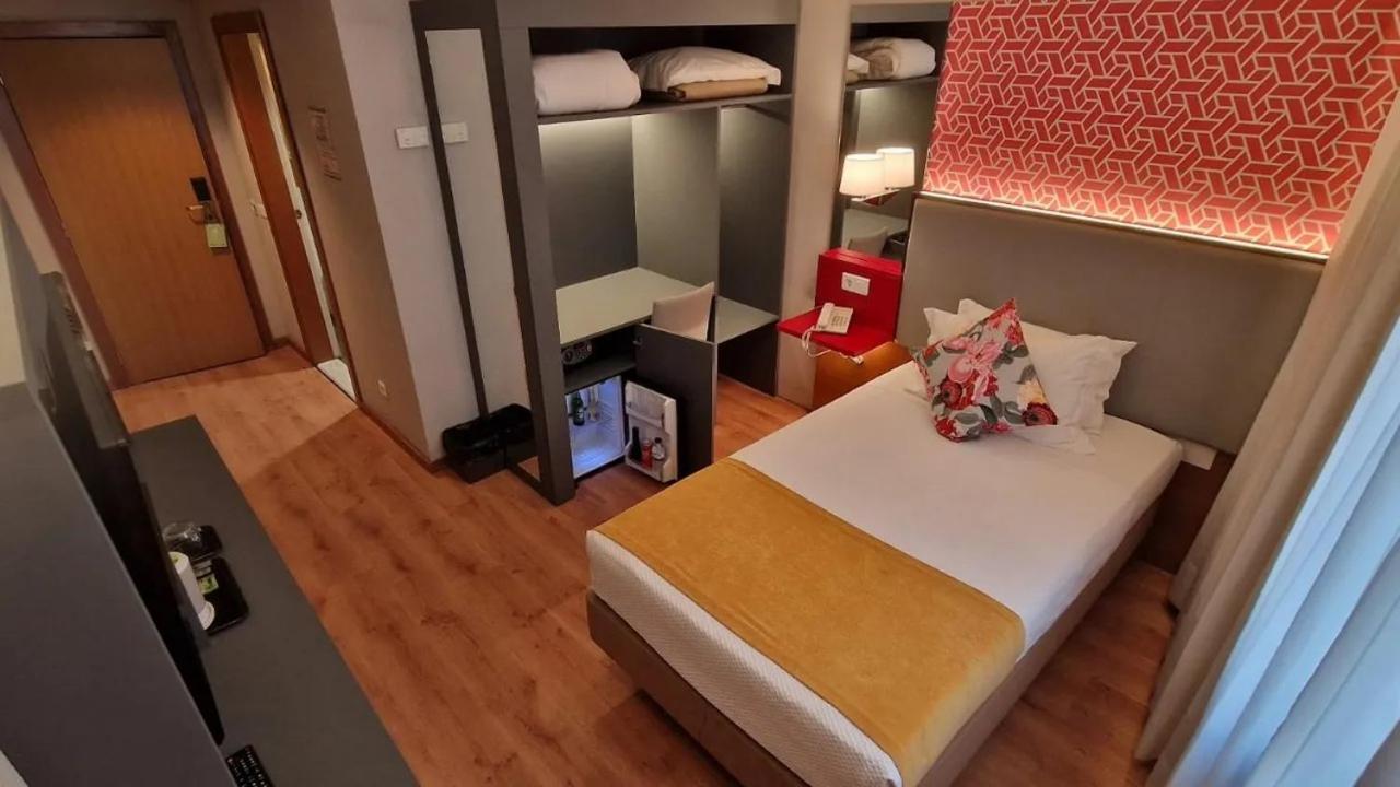 Hotel 3K Madrid Lisbon Exterior photo